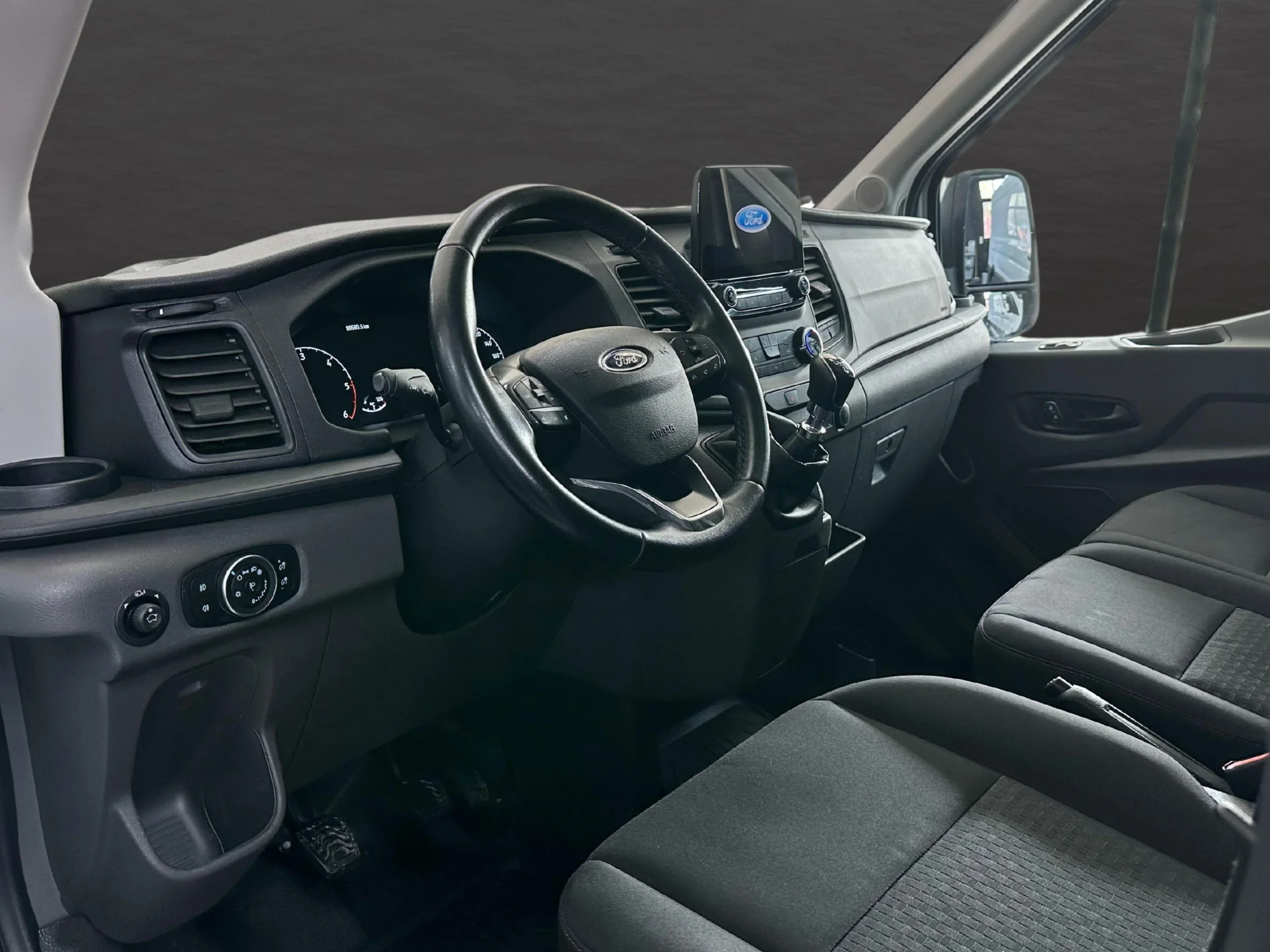 Ford Transit L3H2 Trend 130cv MHEV (Hibrido Diesel) - Foto 8