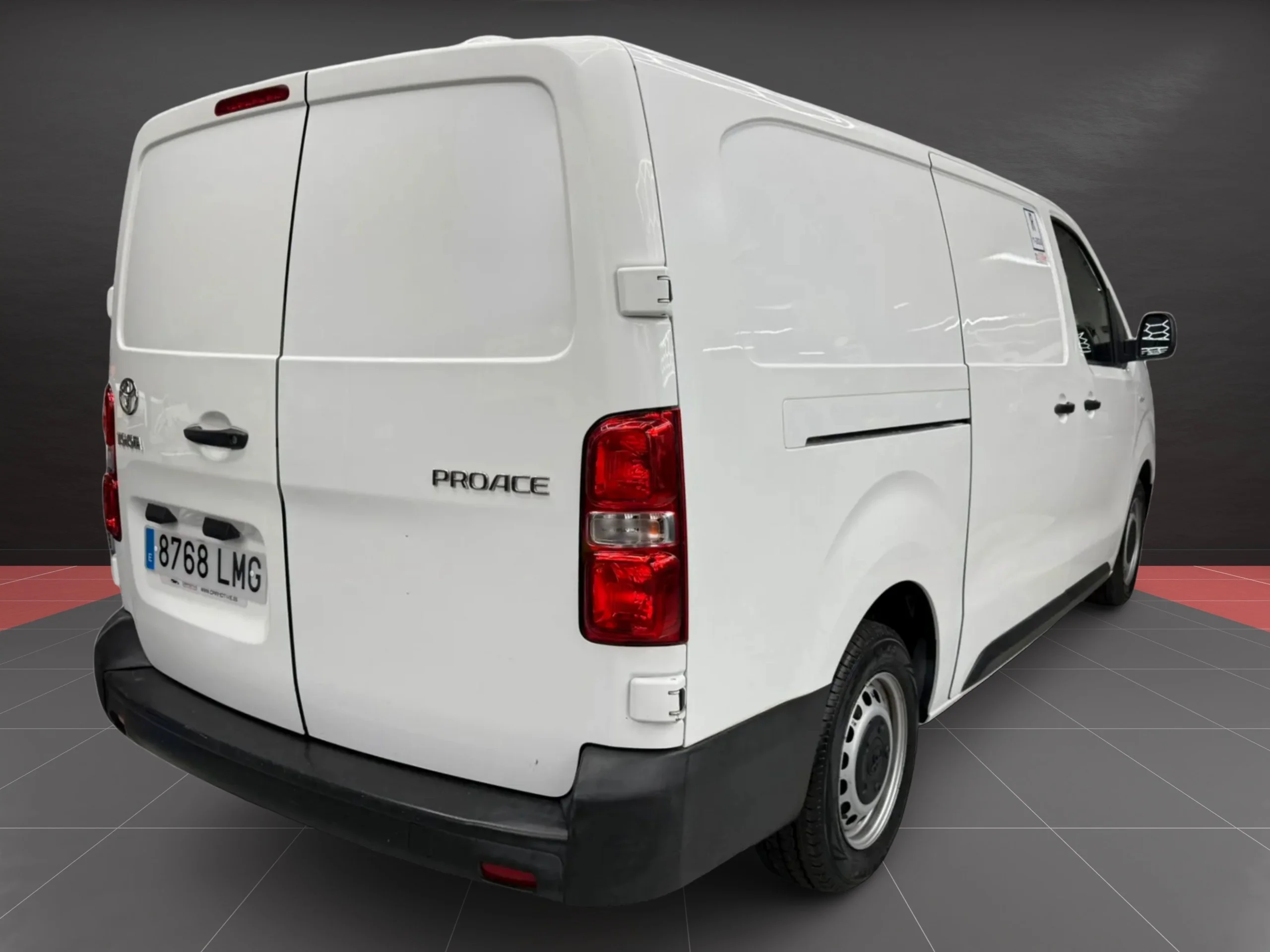Toyota Proace L2H1 2.0D 120 CV  Isotermo - Foto 5