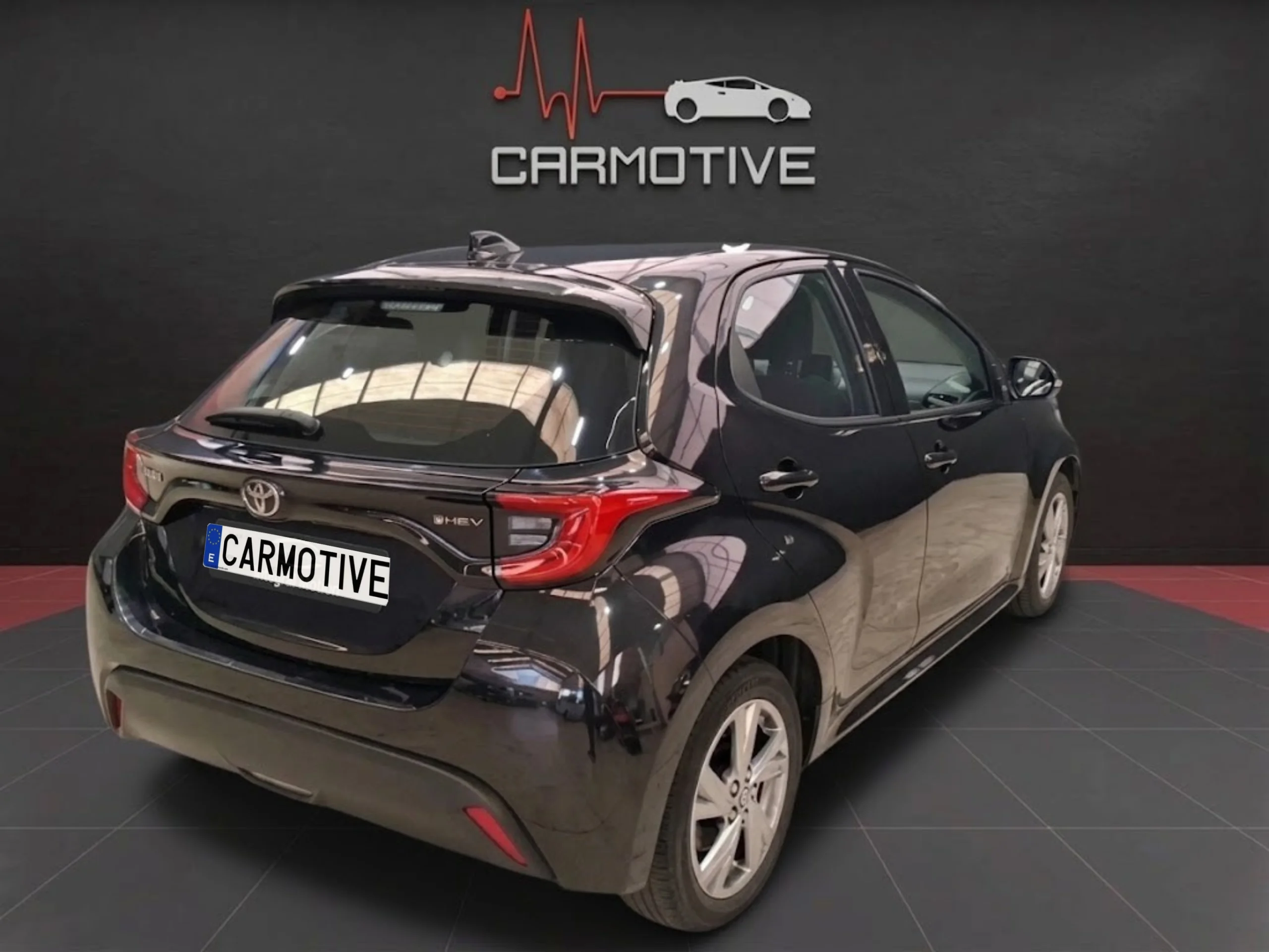 Toyota Yaris 1.5 120H Active Plus ECO (2025) | Desde 321€/mes - Foto 4