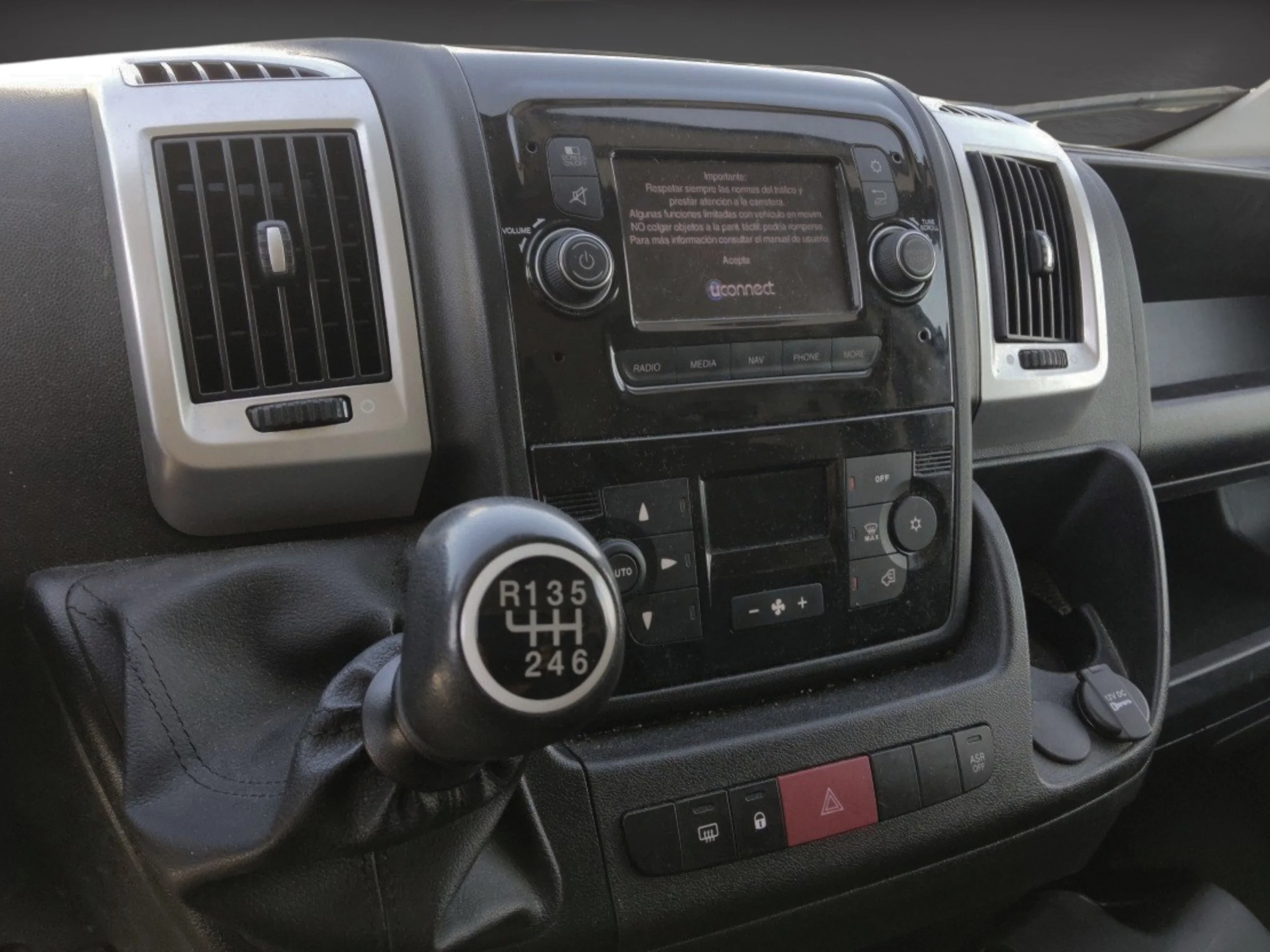 Fiat Ducato L2H2 HÍBRIDO GNC/GASOLINA 136 CV Etiqueta ECO - Foto 13