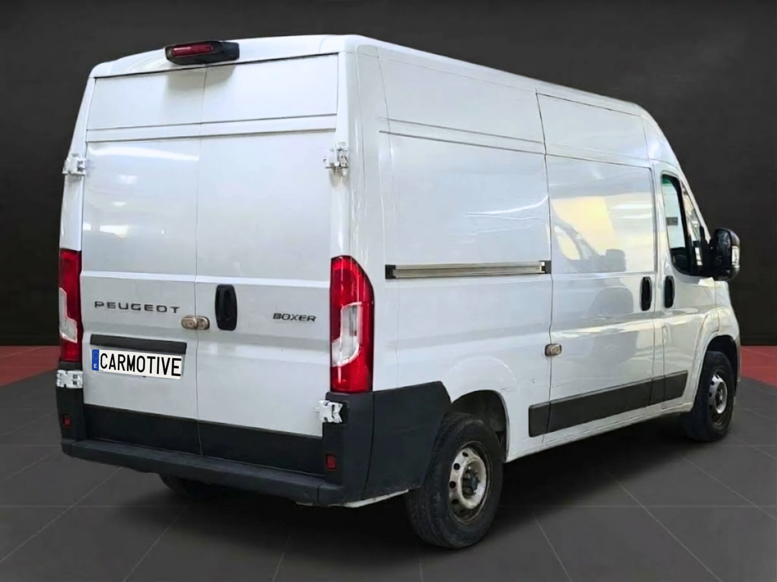 Peugeot Boxer Furgón L2H2 (2024) | Reestreno | Eficiencia y Espacio | Desde 411 € al mes - Foto 5
