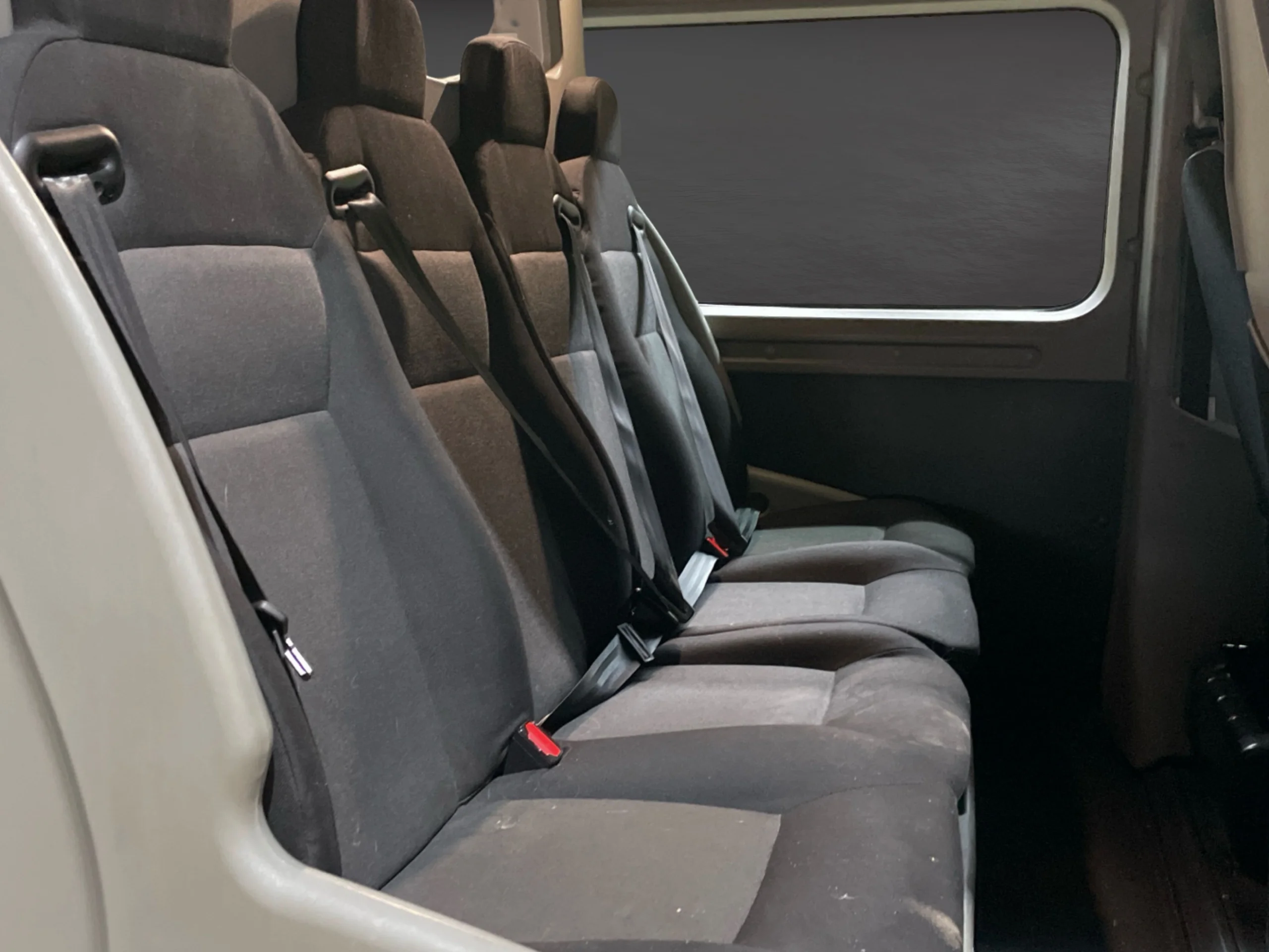 Renault Master L2H2 Mixta 7 plazas + carga   2.3 dCi 135CV  - Foto 10