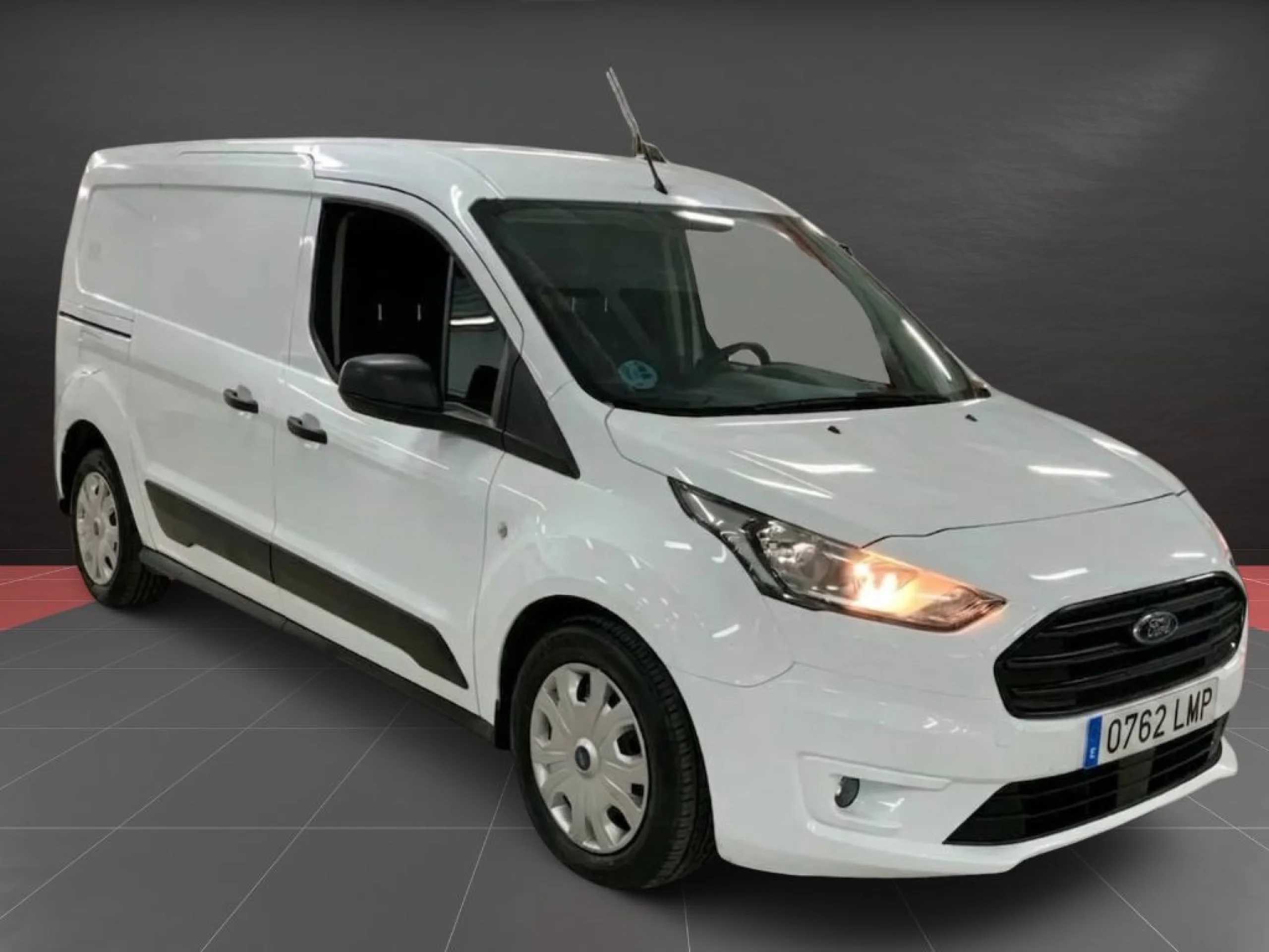 Ford Transit Connect Furgon 3 Plazas L2  - Foto 1