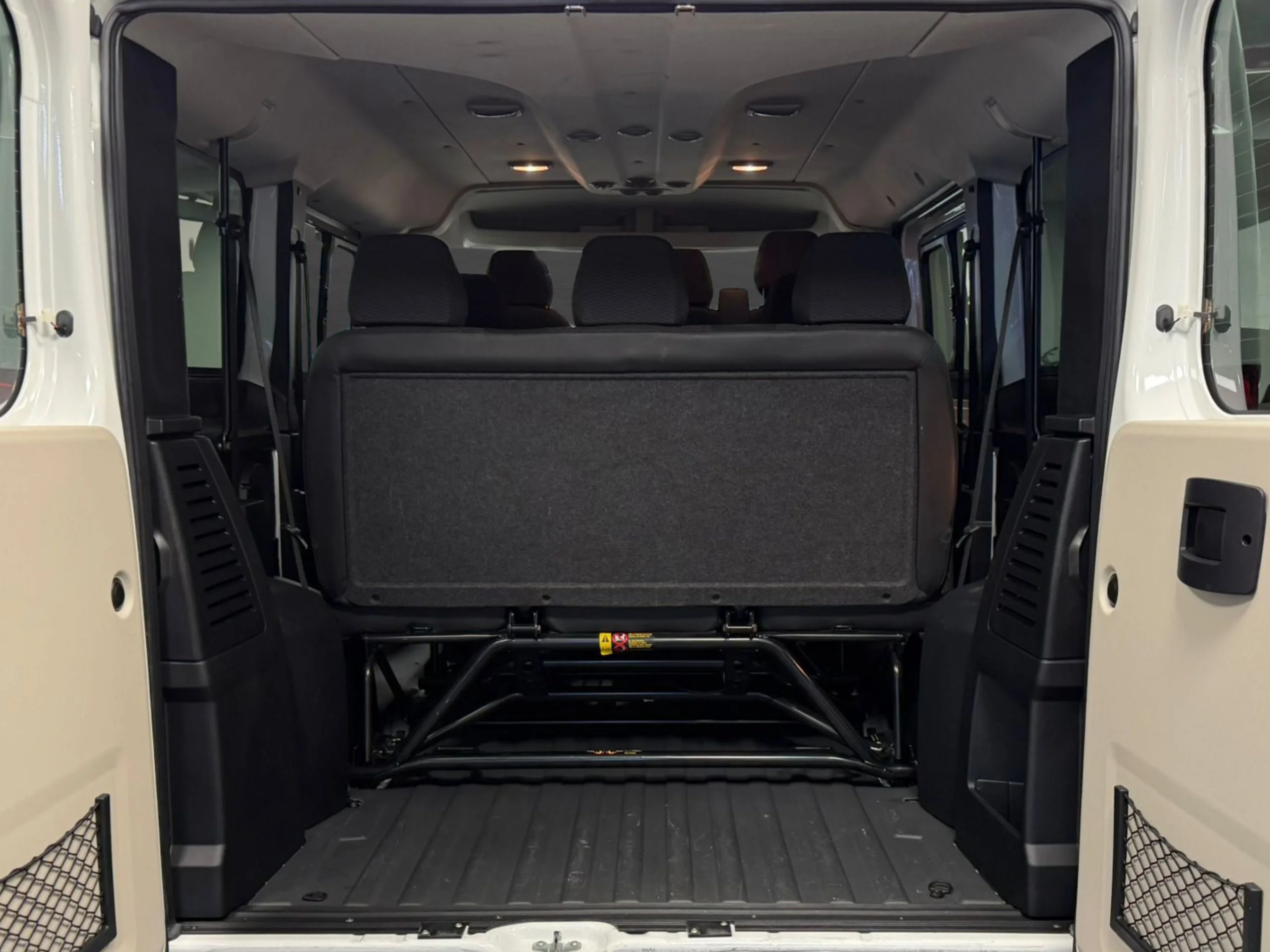 Peugeot Boxer Combi 6/9 Plazas L1H1 S&S 130 CV - Foto 6