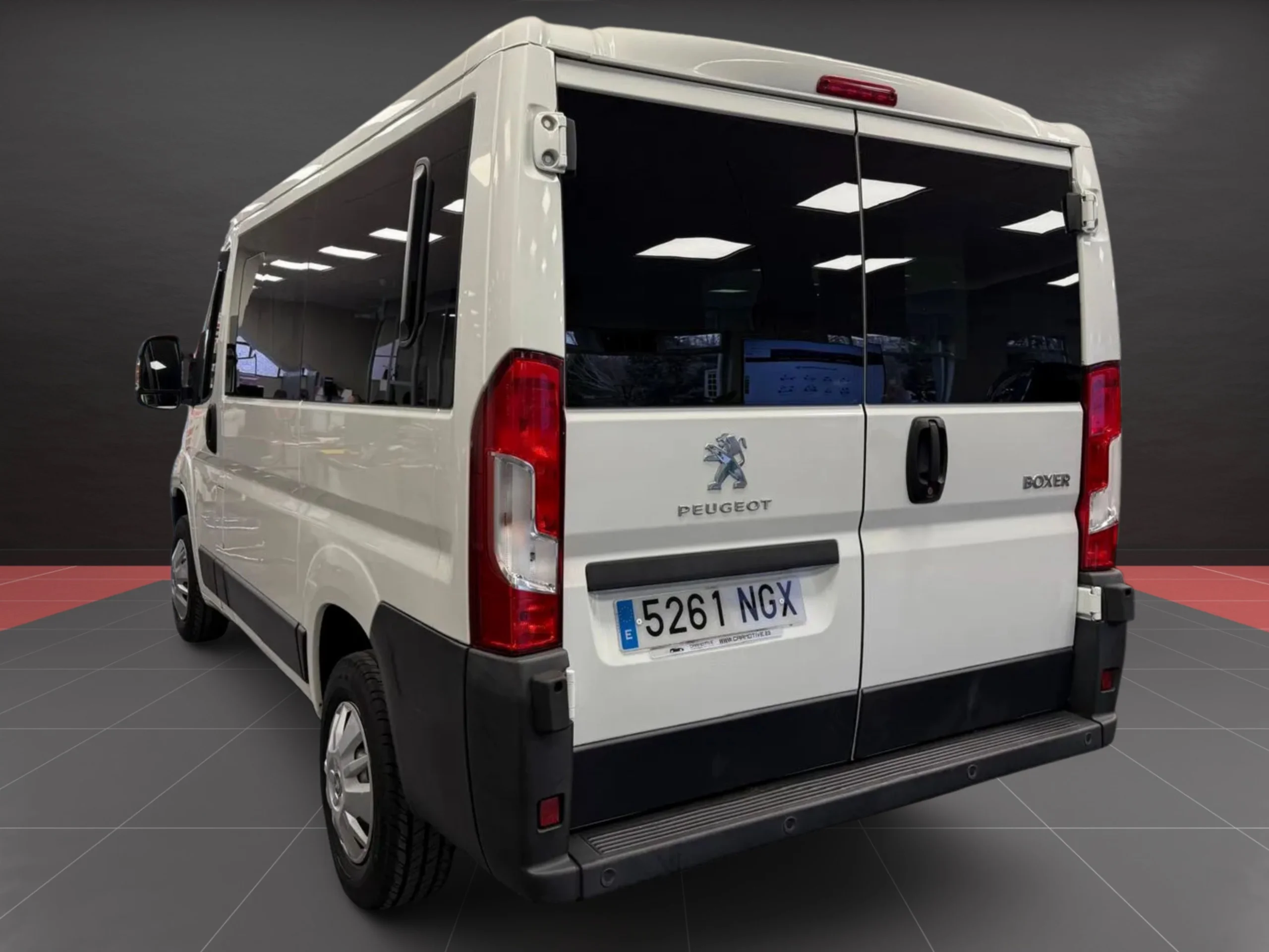 Peugeot Boxer Combi 6/9 Plazas L1H1 S&S 130 CV - Foto 7