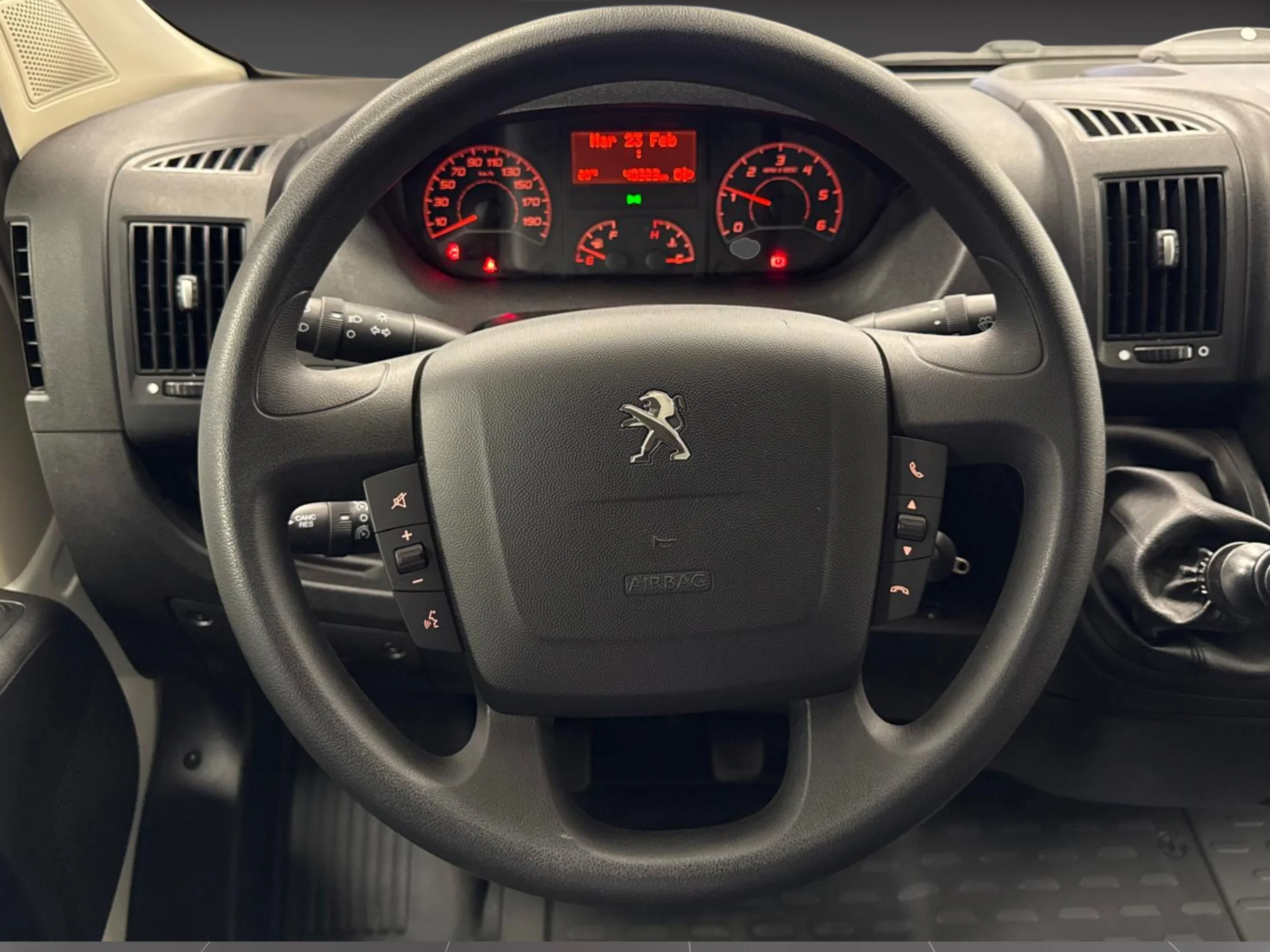 Peugeot Boxer Combi 6/9 Plazas L1H1 S&S 130 CV - Foto 16