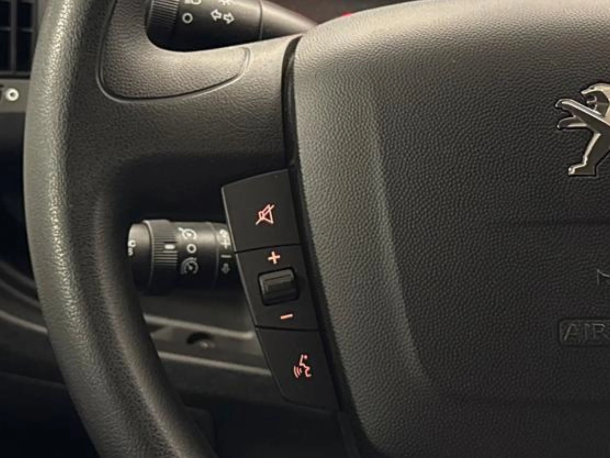 Peugeot Boxer Combi 6/9 Plazas L1H1 S&S 130 CV - Foto 17