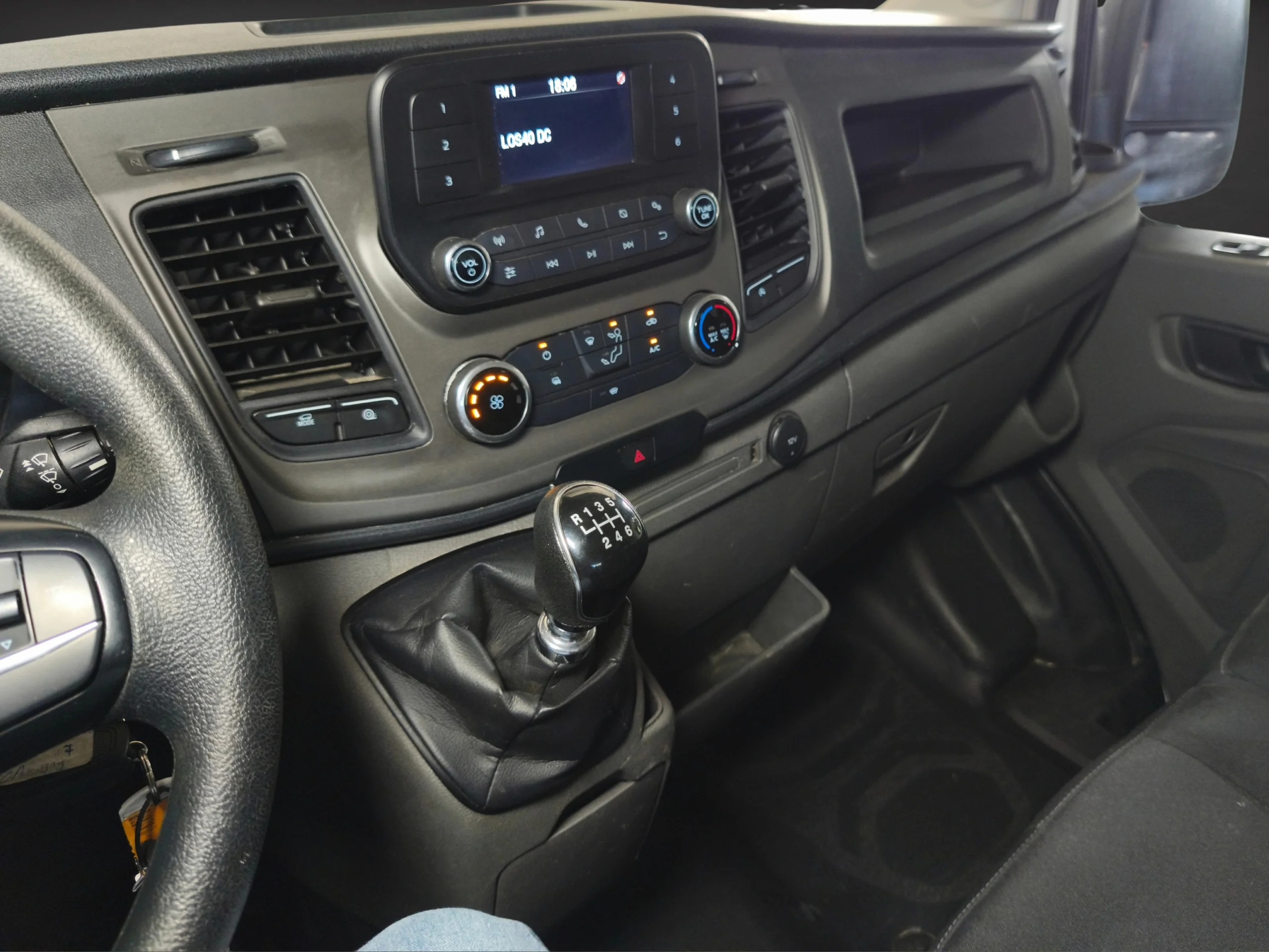 Ford Transit Caja abierta Basculante | L2 | Doble Rueda | 165CV | (2024) | Desde 523€/mes - Foto 21
