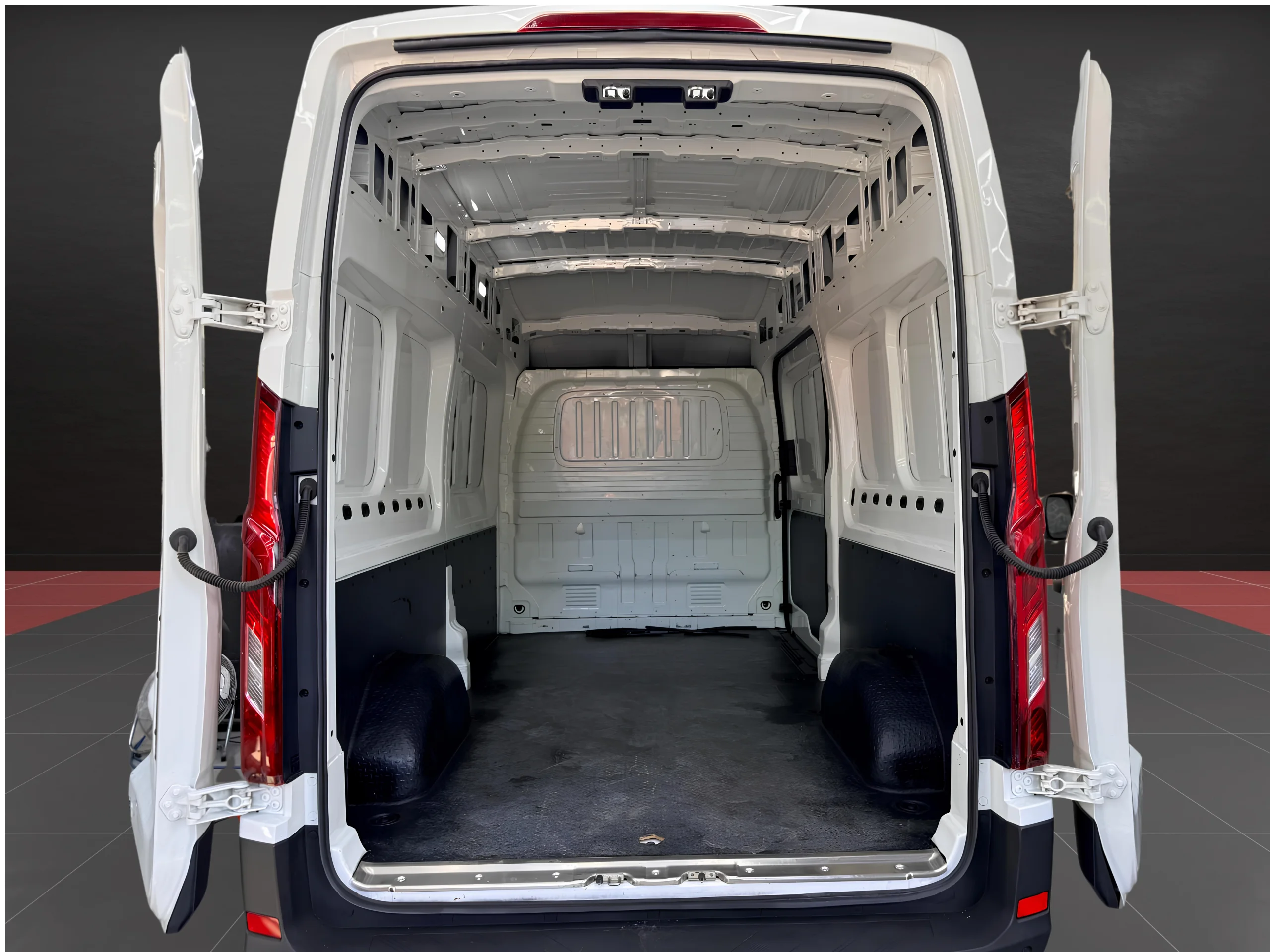 Maxus Deliver 9 Maxus Deliver 9 L3H3 2.0 Diésel (2024) | Gran Volumen | Desde 379€/mes - Foto 9