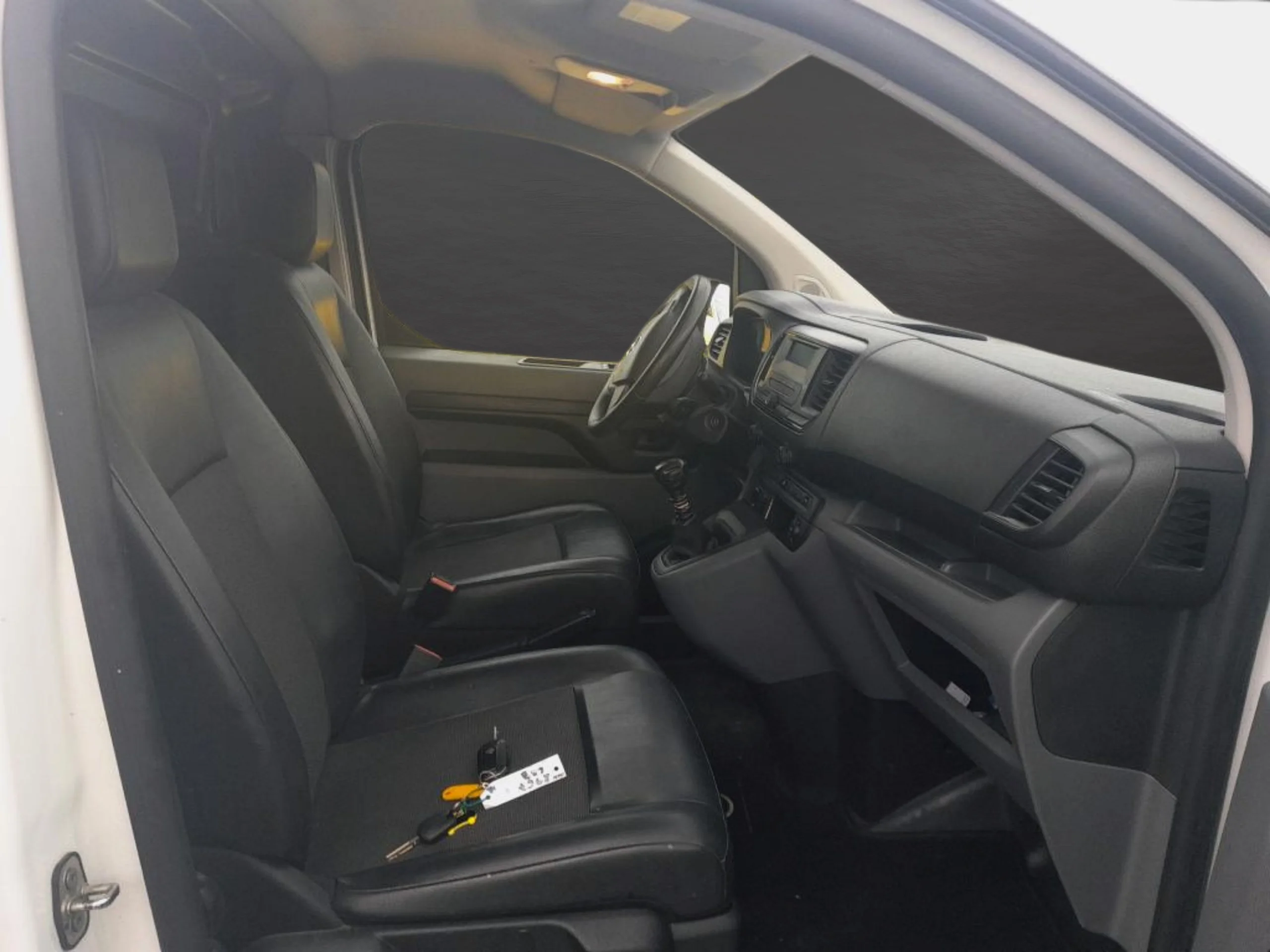 Opel Vivaro Frigorífico L1H1 120CV - Foto 12