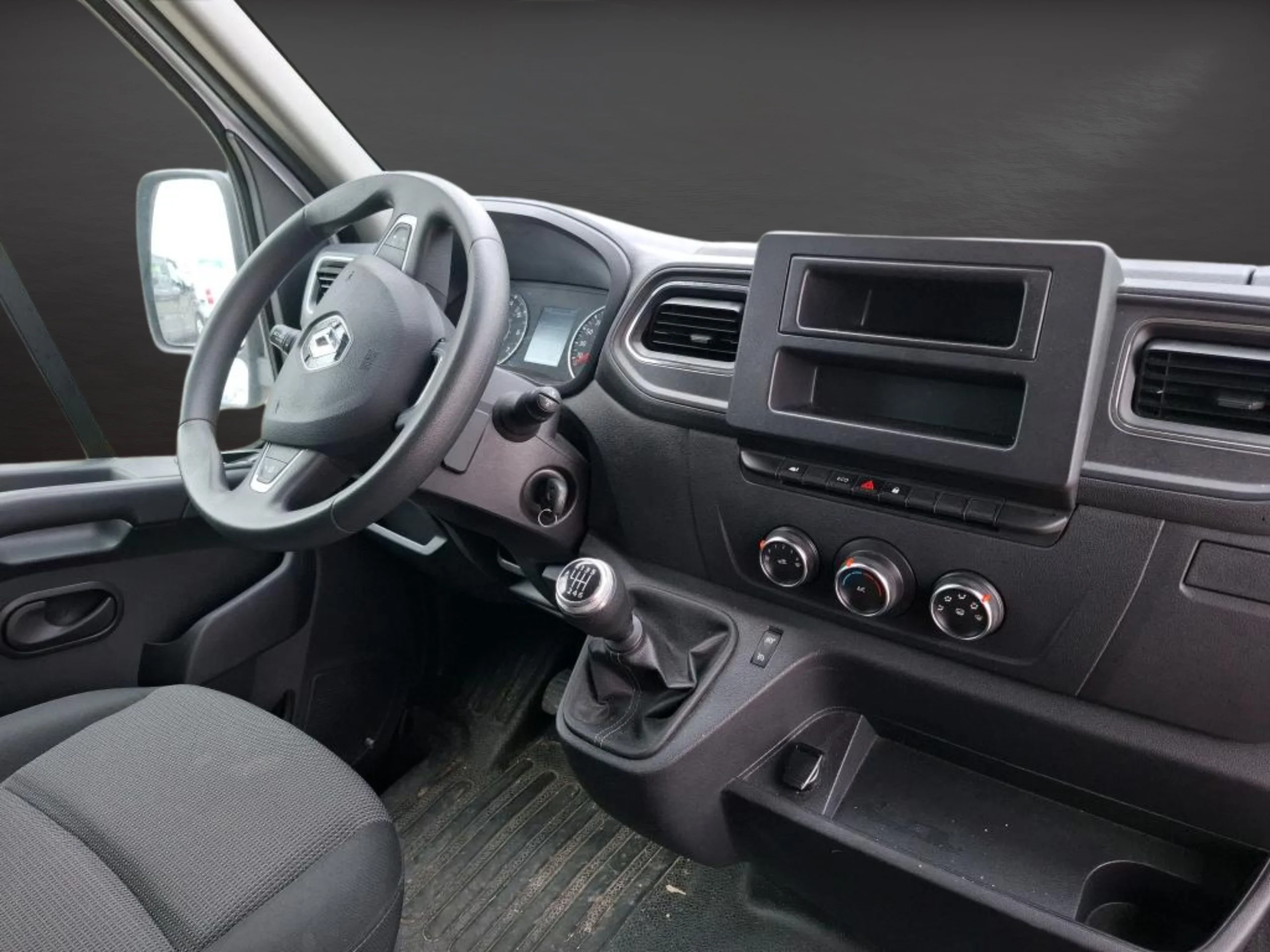 Renault Master L1H2 135 CV - Foto 10